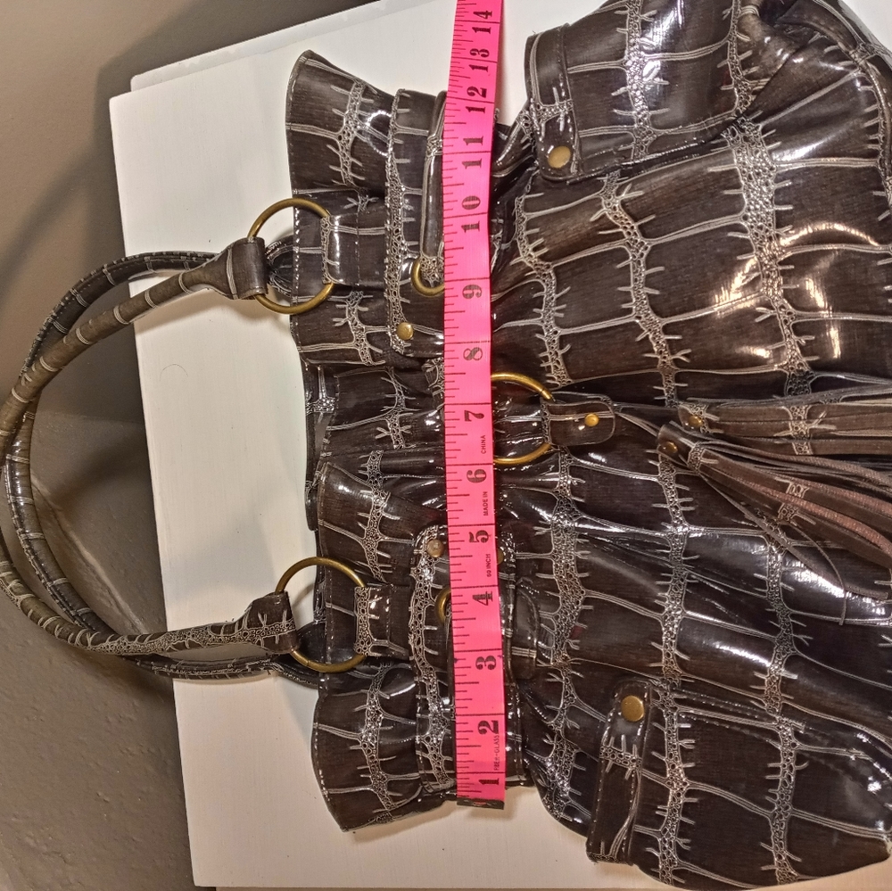 Shoulder Bag - Picture 10 of 12